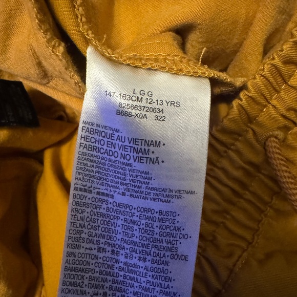 New Jordan set (Jordan pants and Jordan shirt). Both only worn once. - Picture 4 of 8